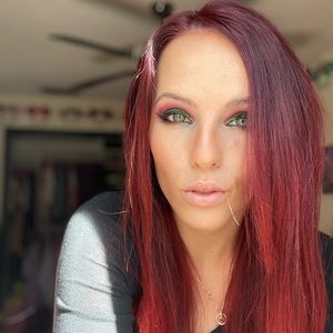 Meet your Posher, Ashlee